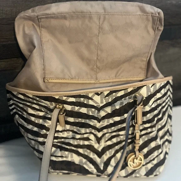 Authentic Michael Kors Brown and Cream Tote Bag - Picture 6 of 10